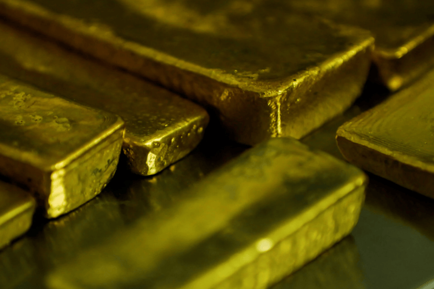 金灿荣:中国在美国存放的黄金,眼下该不该跟风运回来?