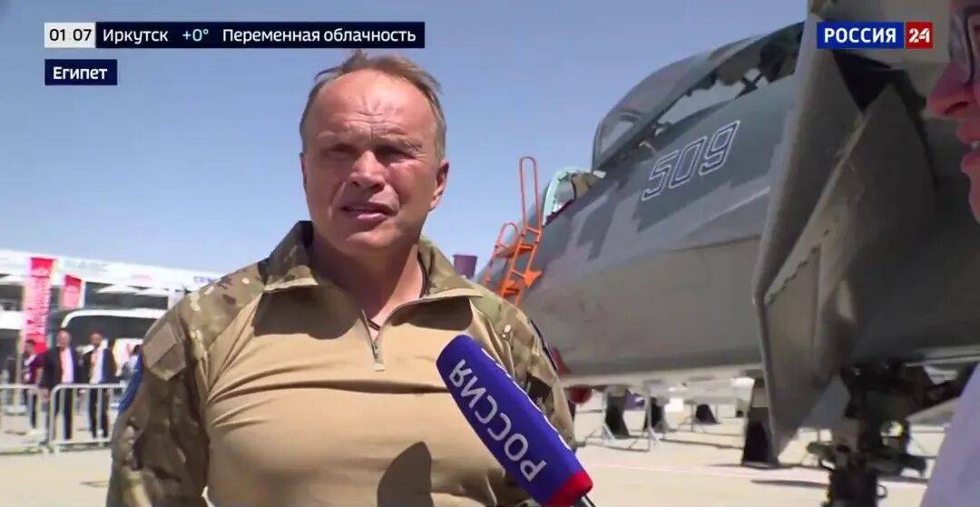 歼-20、F-22“黯然失色”？苏-57S打开弹舱惊现4枚X-69M，歼-20为何带不了空面导弹？