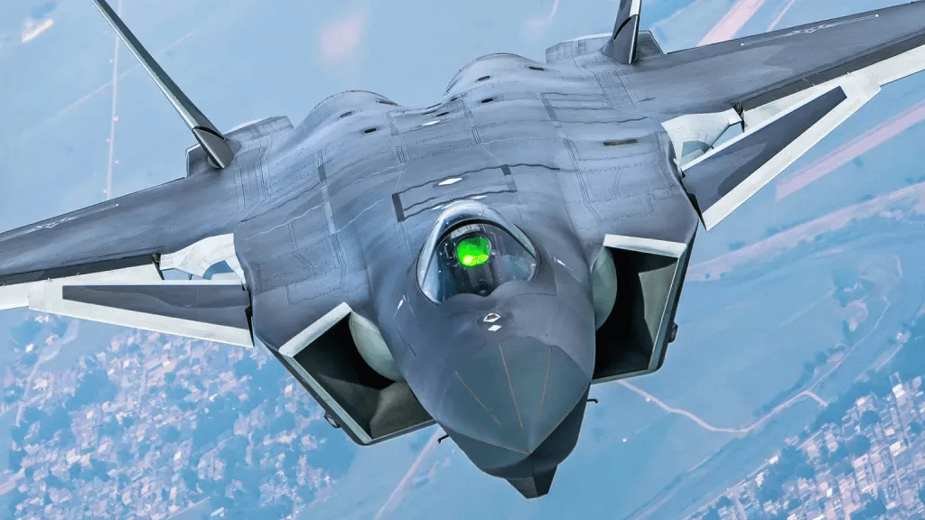 歼-20、F-22“黯然失色”？苏-57S打开弹舱惊现4枚X-69M，歼-20为何带不了空面导弹？