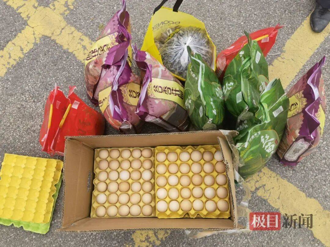 今天几板鸡蛋，明天几袋大米…… 每次不过几十上百元，却接二连三从市场商铺“消失”，武汉警方：刑拘